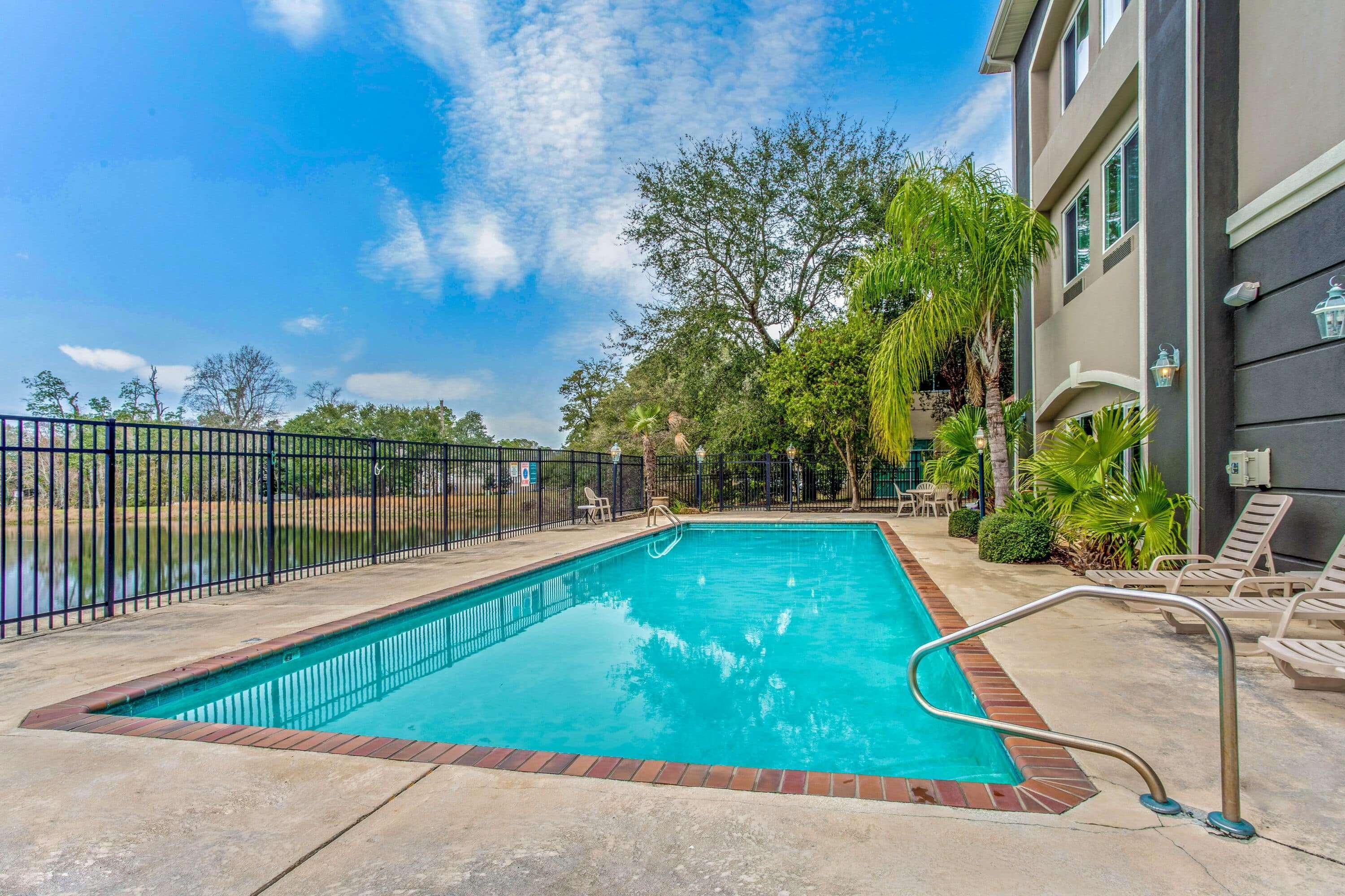 Hotel La Quinta By Wyndham Biloxi Exterior foto