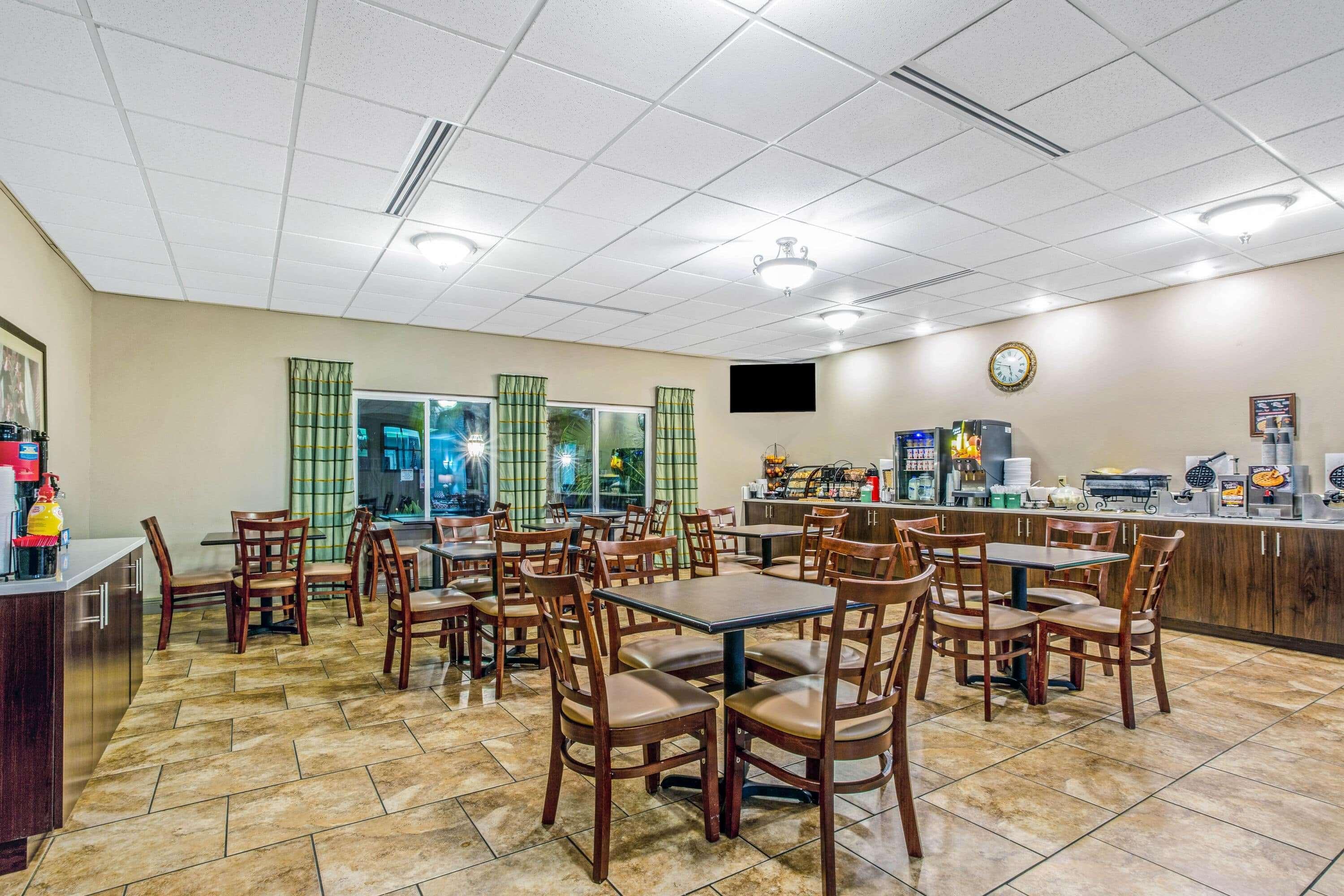 Hotel La Quinta By Wyndham Biloxi Exterior foto