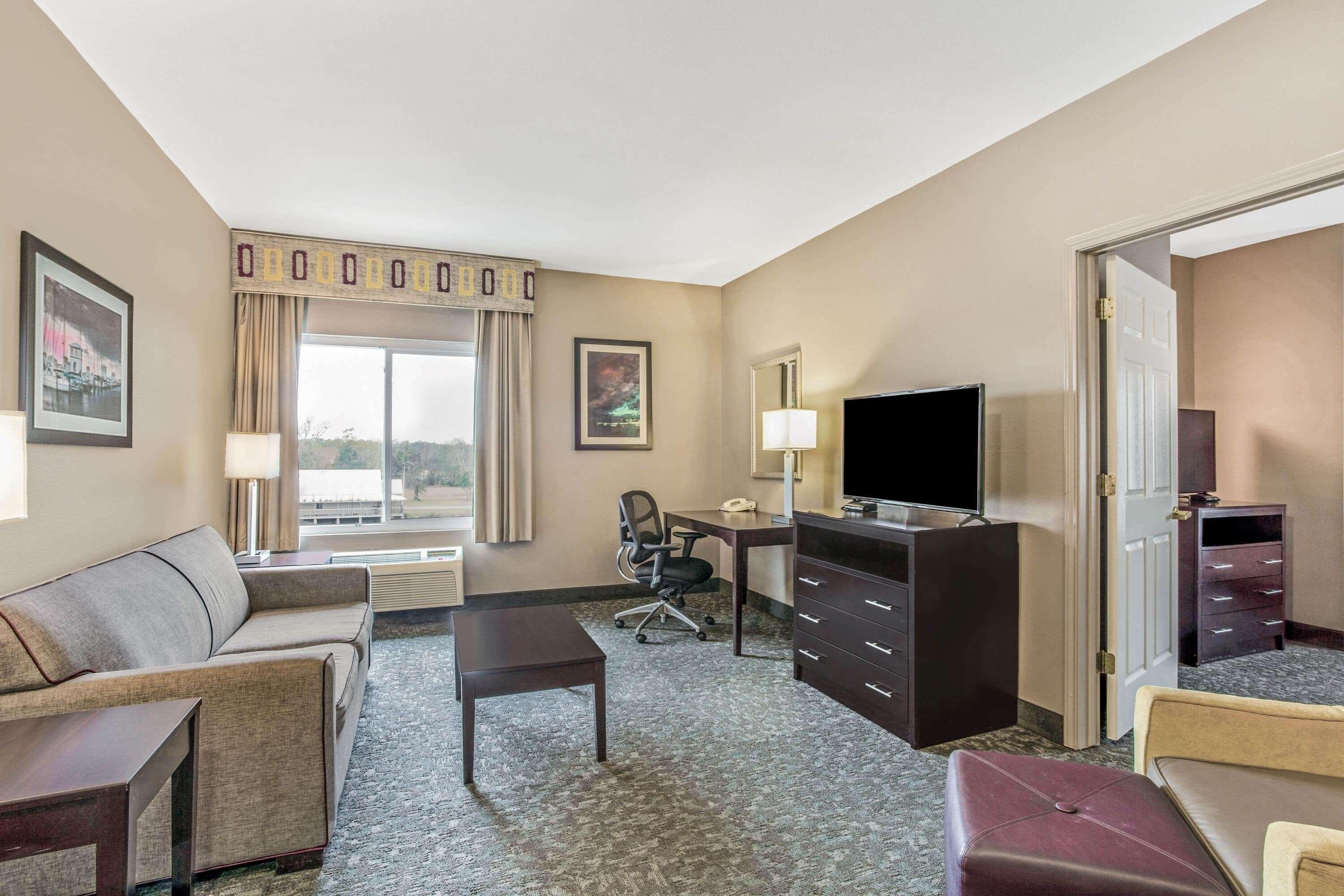 Hotel La Quinta By Wyndham Biloxi Exterior foto