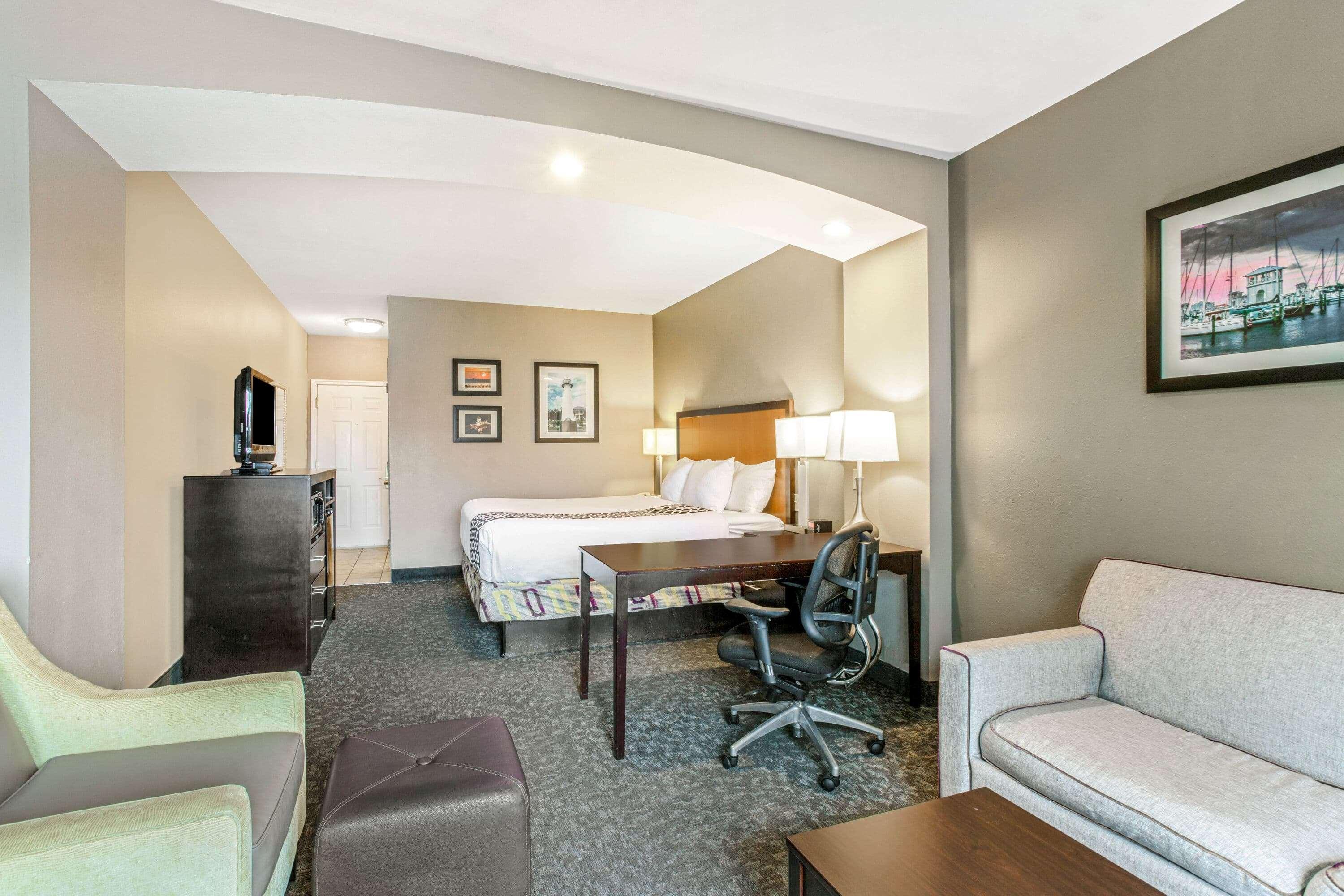 Hotel La Quinta By Wyndham Biloxi Exterior foto